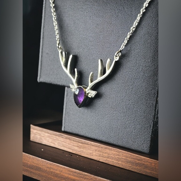Silver Amethyst Deer Head Necklace - Picture 3 of 4